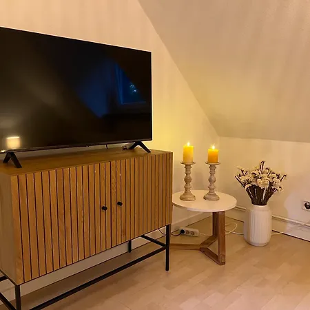 50qm Dachgeschoss Zentral In Ehrenfeld Apartment